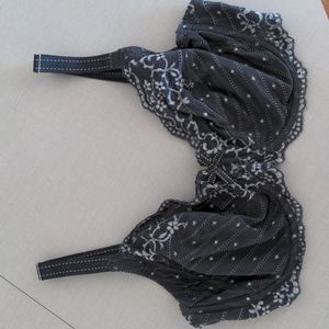 Chantelle Gray Embroidered Bra Size 32DDD